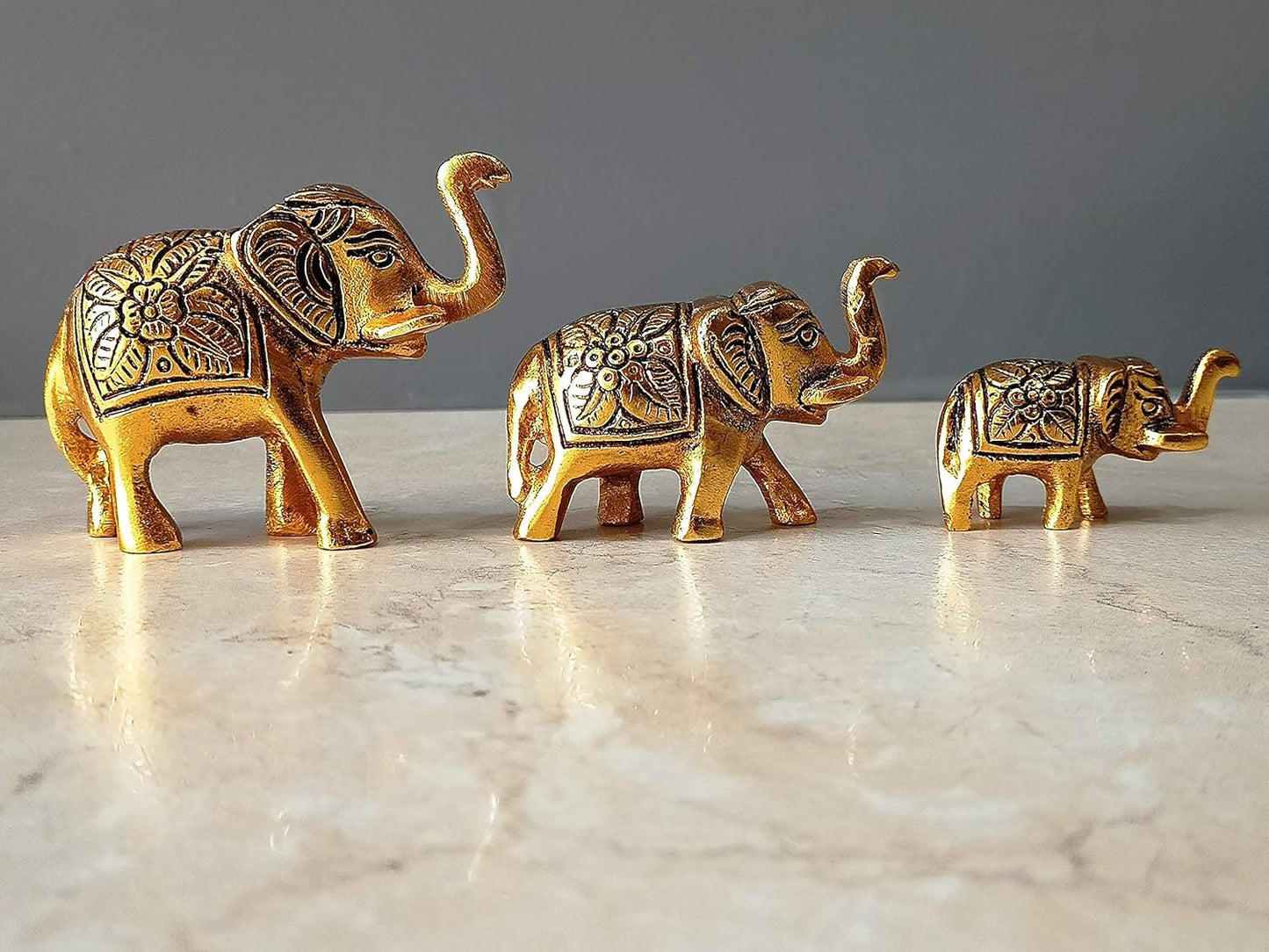 Metal Trunk Up Elephant Family Statue Showpiece Figurine- set of 3